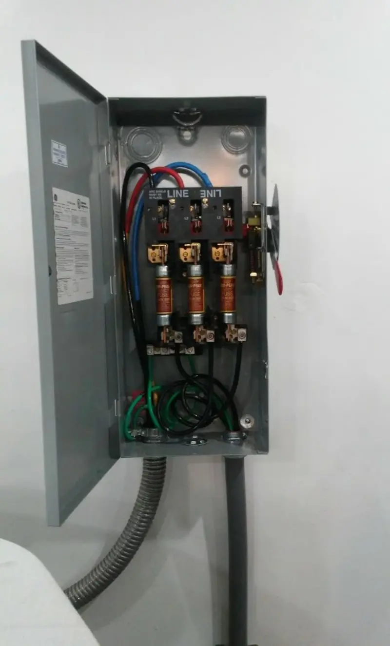 Three-phase disconnect switch installed for Smoke Detector Installation in Granite Quarry